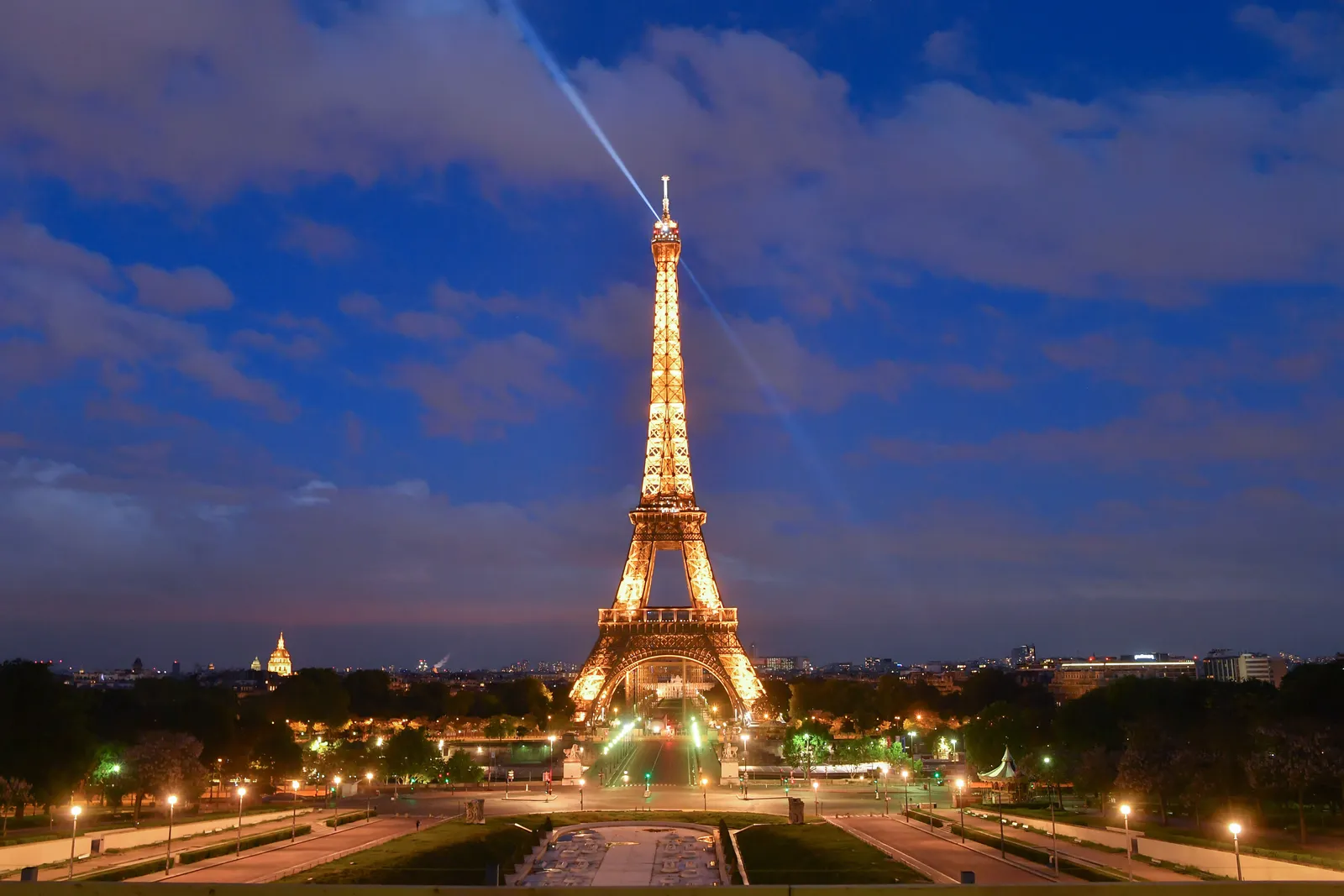 <b>Turnul Eiffel din Paris</b>